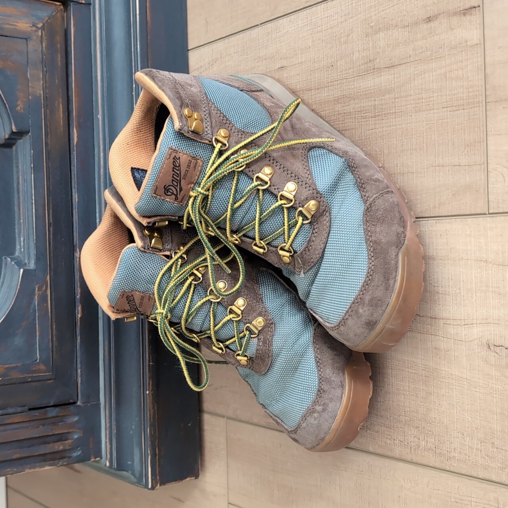 Danner Jag Timberwolf/ Dark Forest